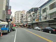 近內新國小｜鄰中興益民雙商圈｜稀有透天