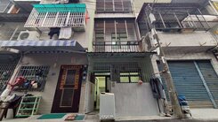 鳳山國中捷運站4房漂亮透天