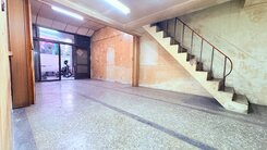 金獅湖旁臨路16米透天店面
