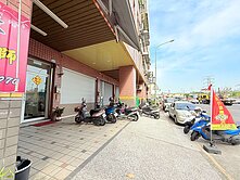 桂林中安路黃昏市場商圈臨路店面