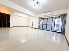 青埔A19世界MRT3+1房雙主臥雙車位