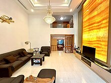 汐港湖買屋找阿國-(專任)明湖學區透天別墅