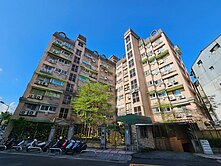 強尼大叔推薦好屋🏡捷運咫尺，擁抱美式庭園舒活美學