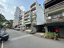 稀有中壢高中前美建地