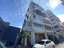 明誠商圈｜正街上｜全新翻修優質邊間寬店面1+夾+2