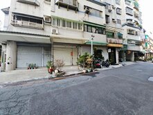 大高雄陽明國中店住1+2樓