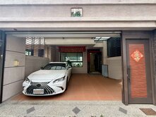 橋頭面寬電梯車墅|5房6衛(4套房)稀有釋出