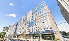 龜山光速２１乙工廠辦附車位，近南崁交流道