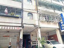 楠梓德民商圈翻新二樓美公寓
