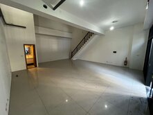 泓瑞恆昕｜穩定收租金店面｜挑高夾層S1