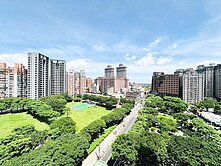 百川雲頂四房雙車位~公園景觀第一排~永久視野
