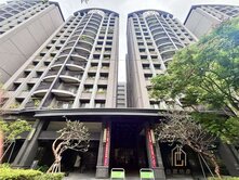 洽專員最便宜！超大室內約３５坪３房平車！永久視野