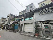 A★大社中山路商圈|翻新七套房收租透天收租效益佳