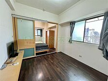 永兆豐團隊🏆中山站雙面採光電梯美屋