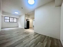 樂福🩷低總價全新質感兩房車位美屋