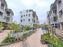 燕巢收租自住兩用｜稀有人車分道透天｜邊間多車位