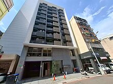 亞灣民權商圈兩改一房精品宅+平車