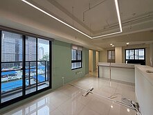 左營高鐵站前 商務辦公室格局+車位