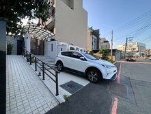 西屯~中科旁~全新電梯別墅~雙車配置