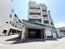 岡山|低於行情|輕屋齡|邊間可店可住可併排雙車美