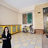 楠梓高大特區稀有釋出｜屋況好免整理社區型車庫透天