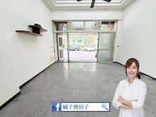 公園第一排首望龍邦臨路透天別墅
