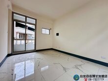  崇蘭面寬車墅H