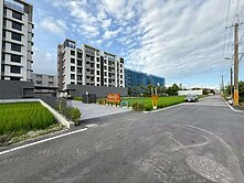 宜蘭轉運站旁頤和天廈兩房平面車位