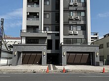 宜市中山路全新大路邊雙車位金店住~台灣房屋小豬