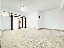 AC270-2博愛學區方正一樓【中信房屋張翔喆】