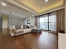 水湳12期｜惠宇禮仁柱邊平車｜裝潢戶且低於鑑價