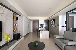 信實恬🍭南屯向上路無限視野❗️四房雙平車超美