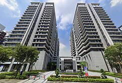 東橋總圖館三發匯世界幸福三房柱邊大平車 C100