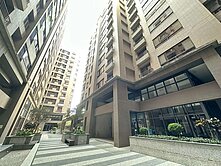 忠勇商圈精科震後大兩房平車~精密園區7分鐘