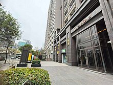 正七期台灣大道中港The One次頂樓三房平車