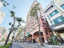 福山學區陽台進出溫馨三房車位