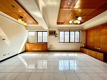 ★夢時代旁~成大學府特區~明亮美三房+平車