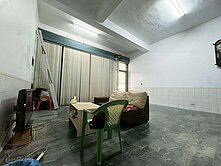 林園市區-8米路大地坪面寬正四樓透天