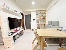 學區溫馨兩房主流戶型+車位，首購必看！