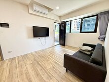 綠雅圖)新高學區~朝南~全新大兩房平車