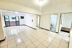 近尖山國中學區#天天開心二期三房+平車#