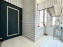 【阿文】水湳經貿│入門玄關│全區最俗邊間美三房車位