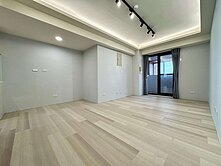 ☘️新高國小中山商圈~園中樓低總價精裝三房