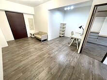 🌸南區-「女王萬歲」-兩房休旅車位🌸