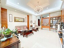 大成國中旁【美麗湖景~景觀電梯豪墅】近交流道