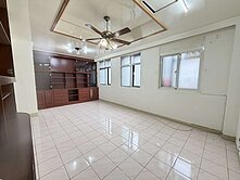 新店中正路美3樓