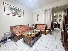 八德長興路旁鬧中取靜美透天