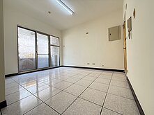 東區成家首選+十甲商圈採光美宅898萬進駐東區核心