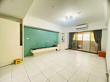 優森學陽台進出採光大樓