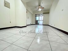 56.紅蘋果3房+平面車